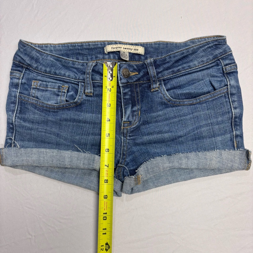 Y2K Forever 21 Micro Denim Shorts - Picture 5 of 7
